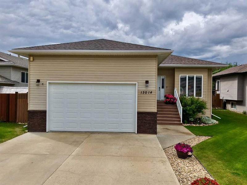 Recently sold home in Shaftesbury Estates