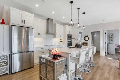 116 - 10 Sage Hill Walk NW