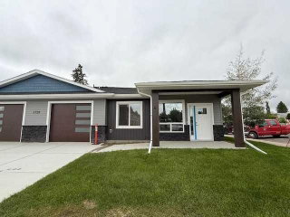 #4 - 4738 49A Avenue