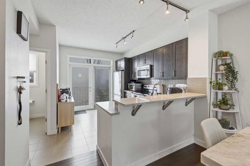 214 Nolanfield Villas NW