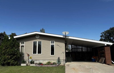 4923 52 Avenue