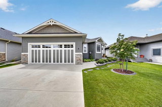 758 Stonehaven Drive