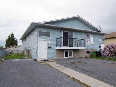 196 Fonda Drive SE