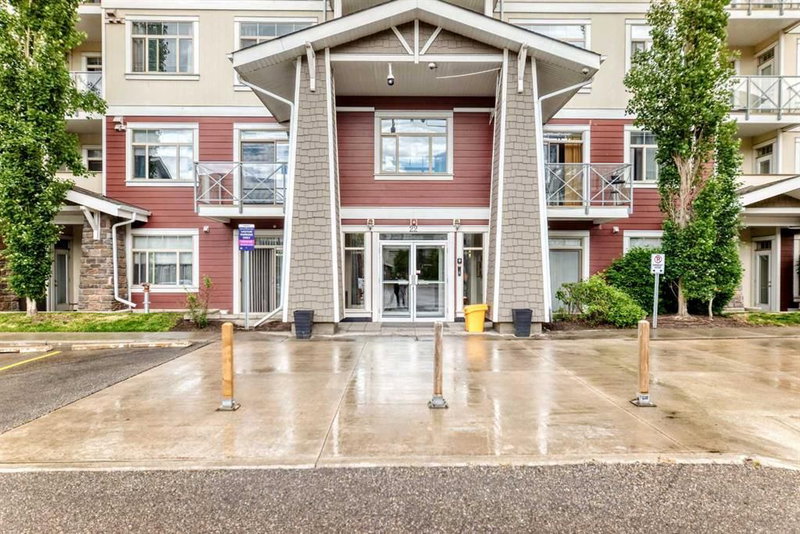 22 Auburn Bay Link SE #111, Calgary, Alberta