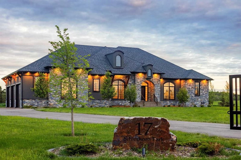 17 Silverhorn Park, Rural Rocky View County, Alberta