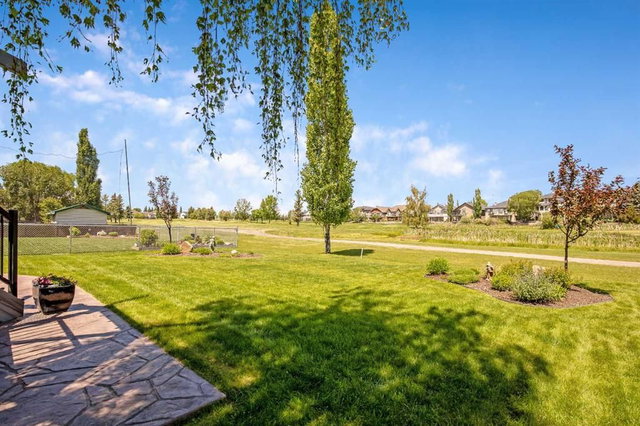 1120 High Country Drive NW