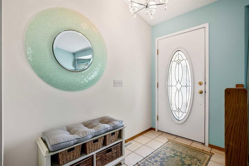 1120 High Country Drive NW, High River Golf Course — interior photo 5