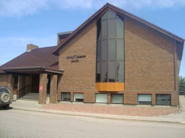 2 Trochu Avenue