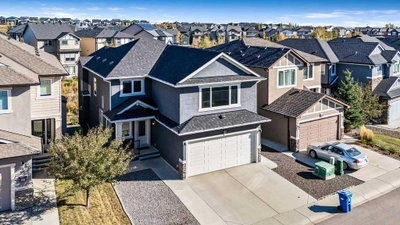 82 Panton View NW