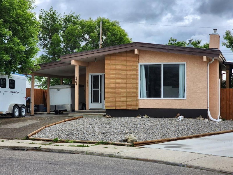5404 5th Street W