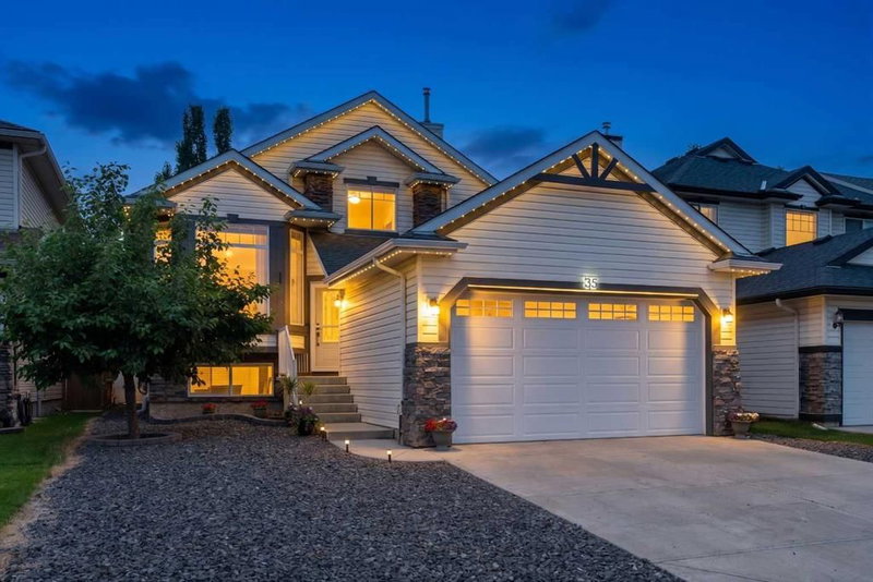 35 Chaparral Circle SE, Calgary, Alberta
