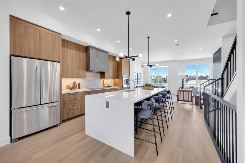 124 Greenwich Drive NW, Greenwood/Greenbriar — interior photo