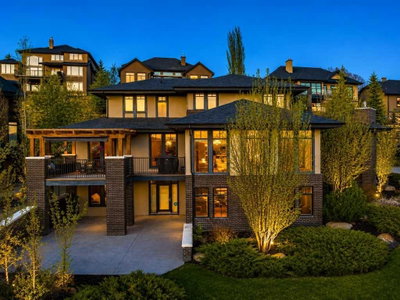 16 Spring Valley Way SW