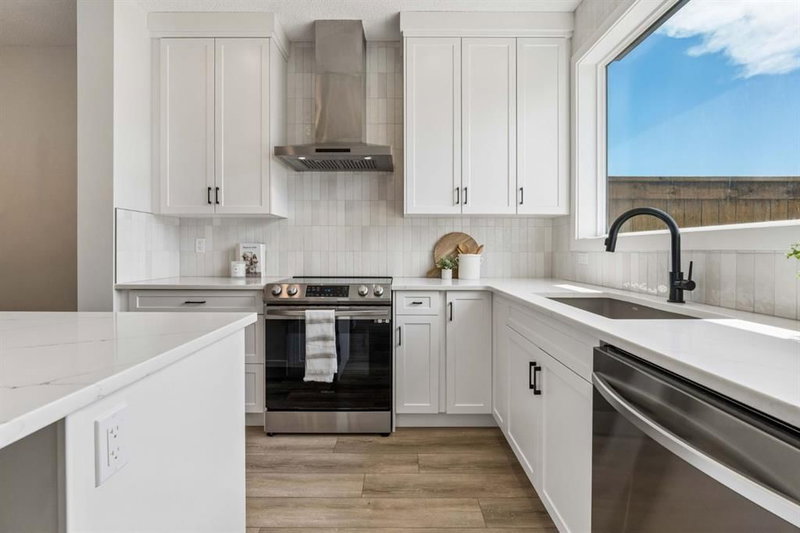 185 Emberside Hollow