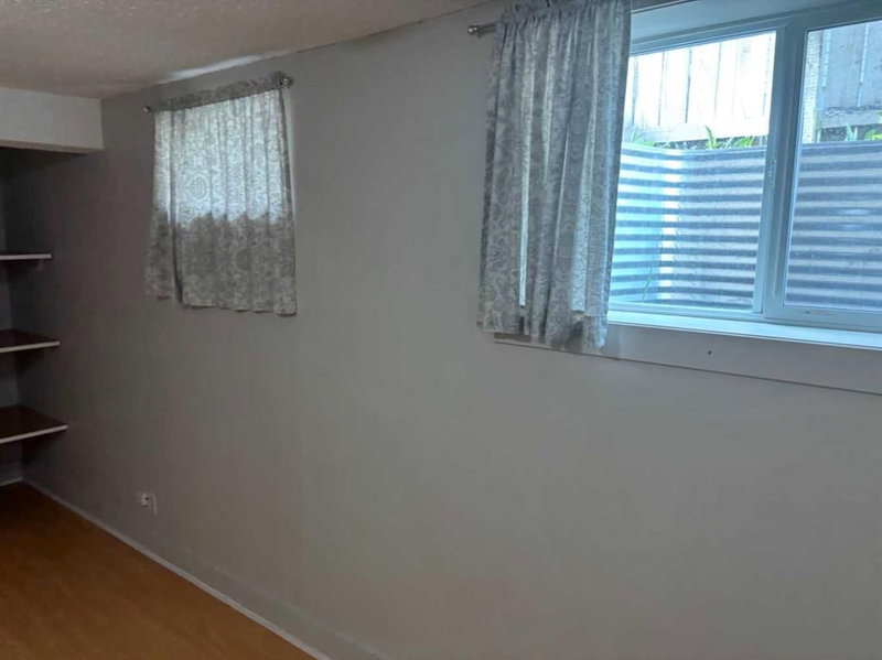 4406 FORDHAM Crescent SE, Forest Heights — interior photo 6