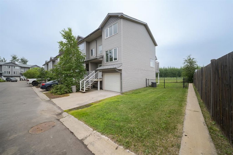 30 - 100 Albion Drive