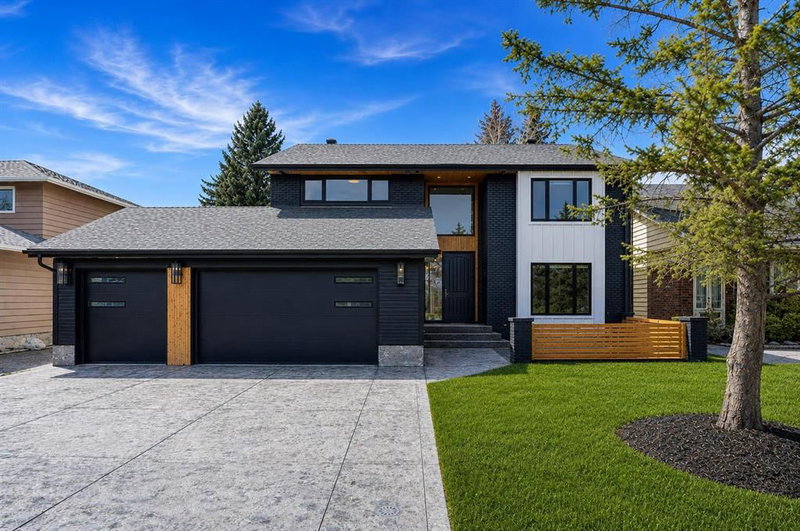 119 Canterville Road SW, Calgary, Alberta