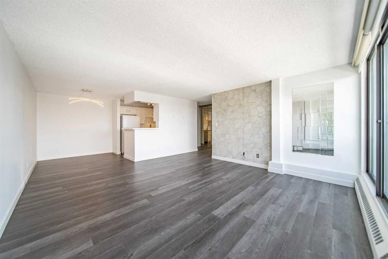 712 - 8604 48 Avenue NW