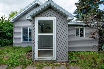 206 7th Street