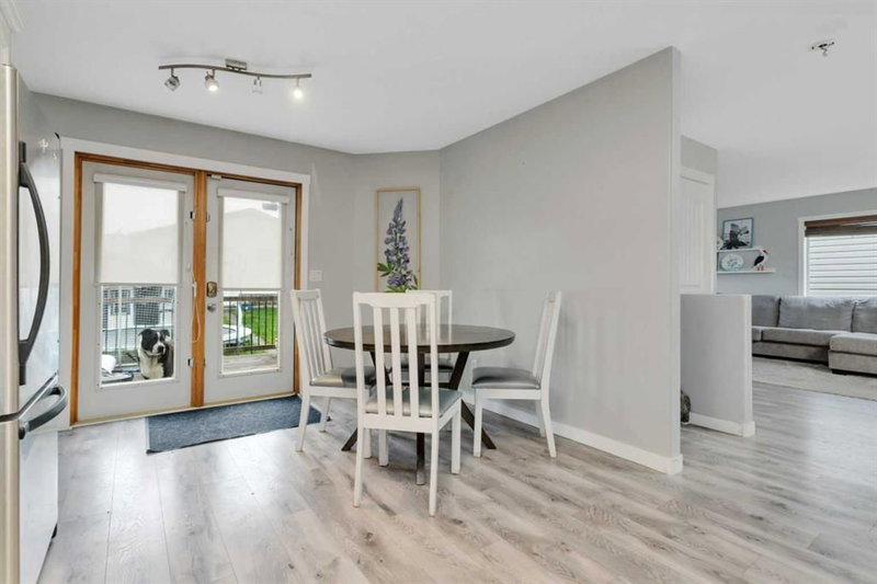 4613 Westbrooke Road, Valley Ridge — interior photo 6