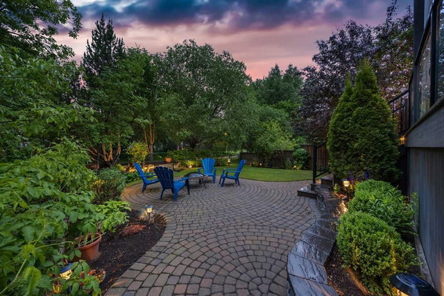 15 Douglas Glen Heights SE