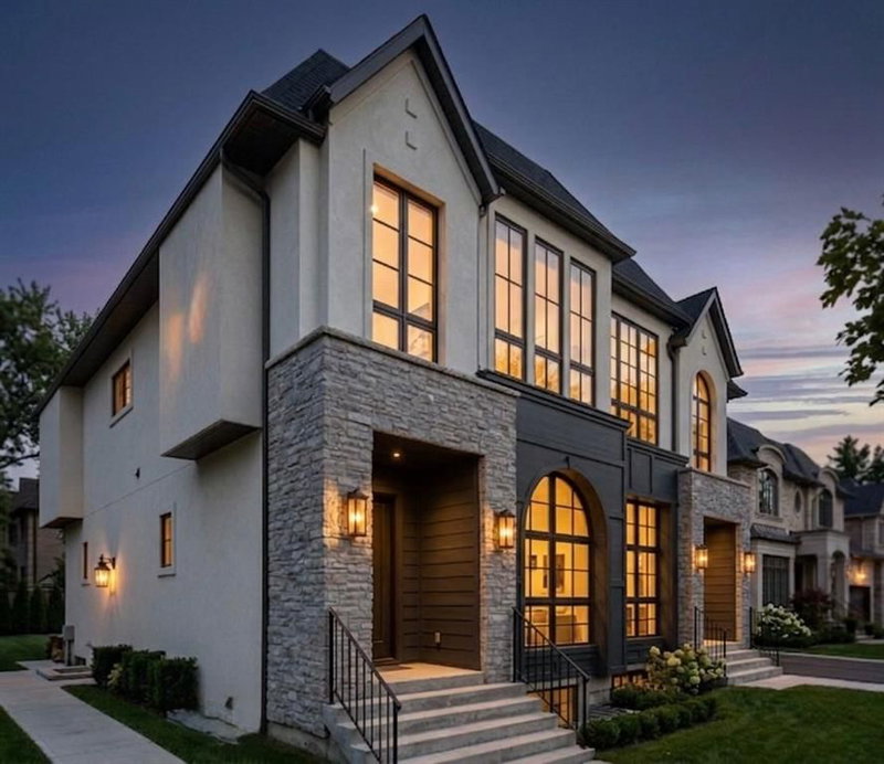 2420 21 Street NW, Calgary, Alberta