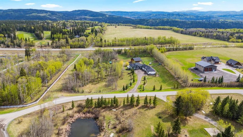 288017 160 Avenue W, Rural Foothills County, Alberta
