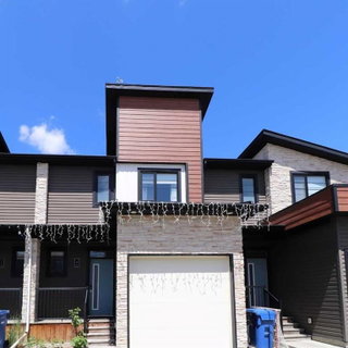 4 - 442 Highlands Boulevard W