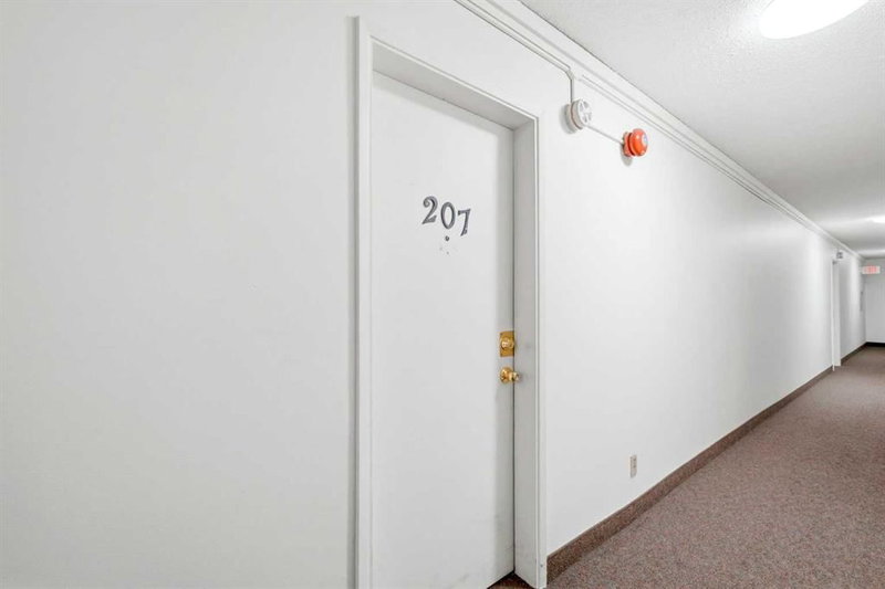 207 - 6464 Travois Crescent NW