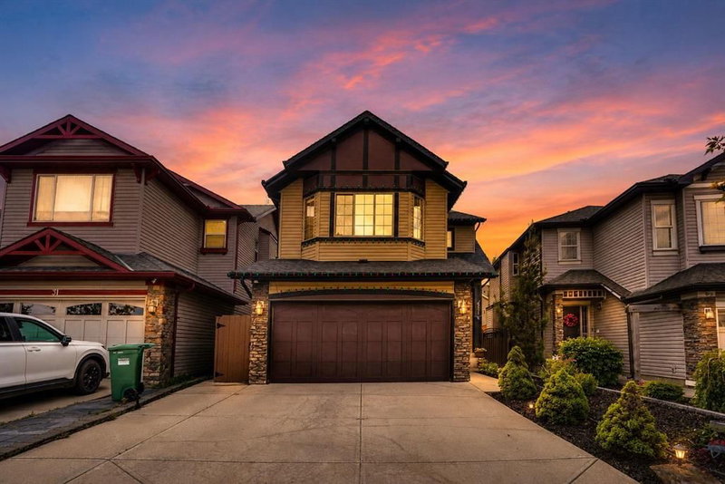 27 Brightoncrest Common SE, Calgary, Alberta
