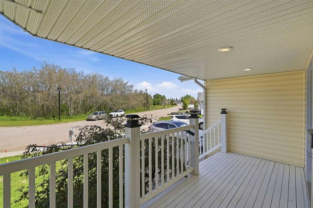 18 Osmond Close