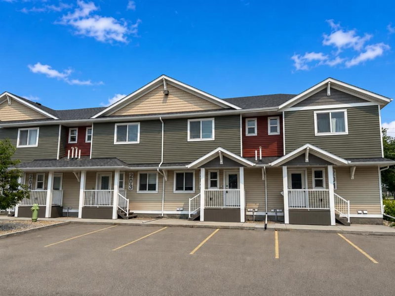 148 Vanier Drive #202, Red Deer, Alberta