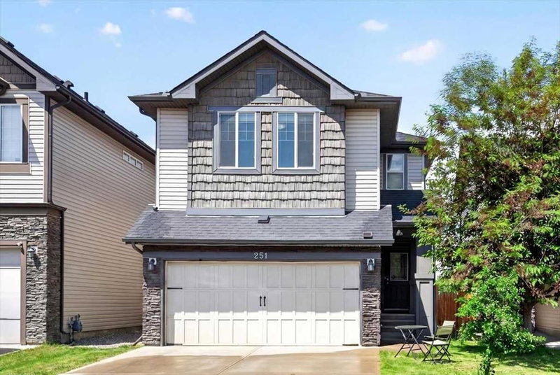 251 Hillcrest Circle, Airdrie