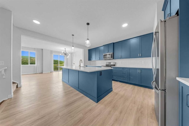 82 Belvedere Green SE