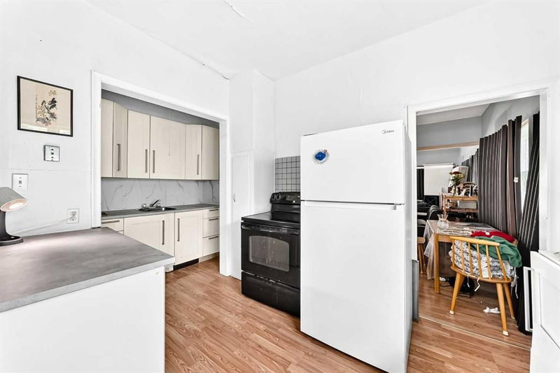 212 5 Avenue, Downtown_Strathmore — interior photo 5
