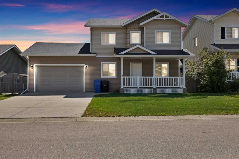 9 Mackenzie Way