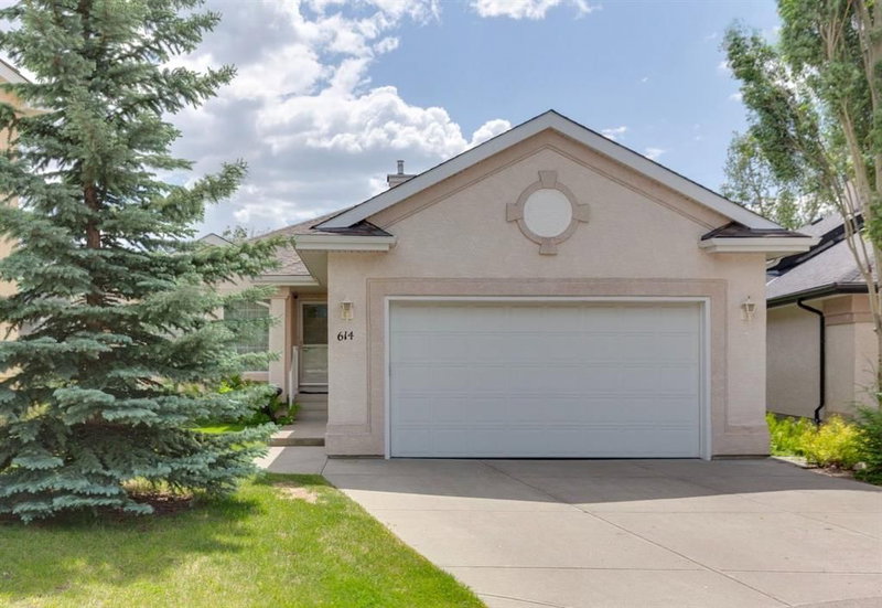 614 Sierra Madre Court SW, Calgary, Alberta