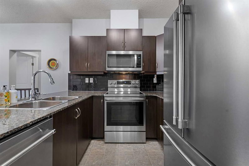 3604, 11811 Lake Fraser Drive SE, Lake Bonavista — interior photo 5