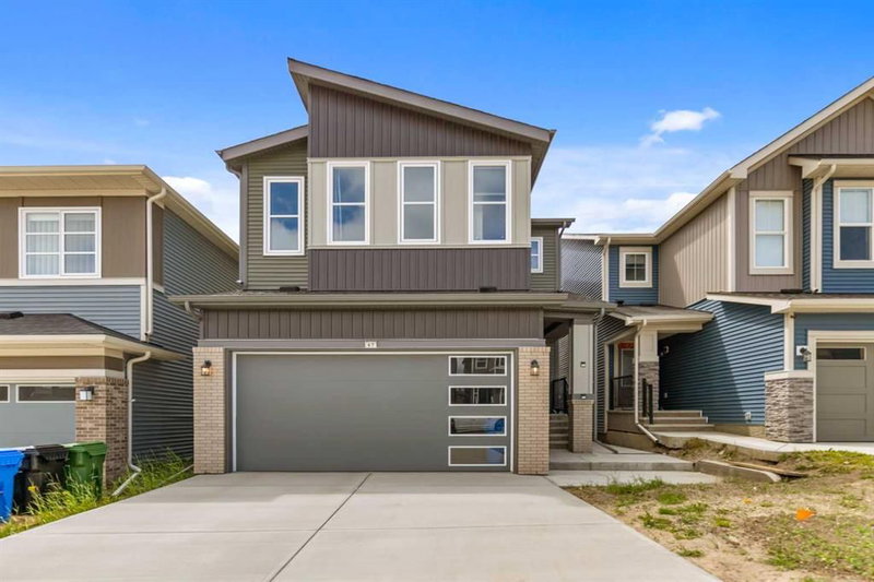 47 Carringvue Passage NW, Calgary, Alberta