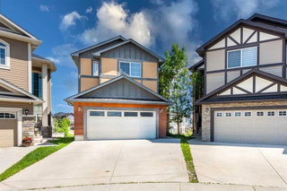 30 Saddlelake View NE