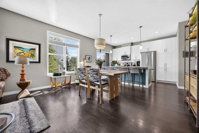 905 - 881 Sage Valley Boulevard NW