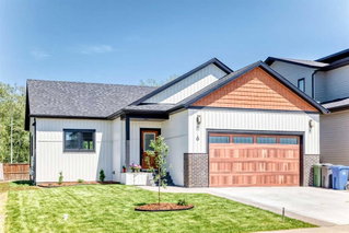6 Napoleon Meadows Way