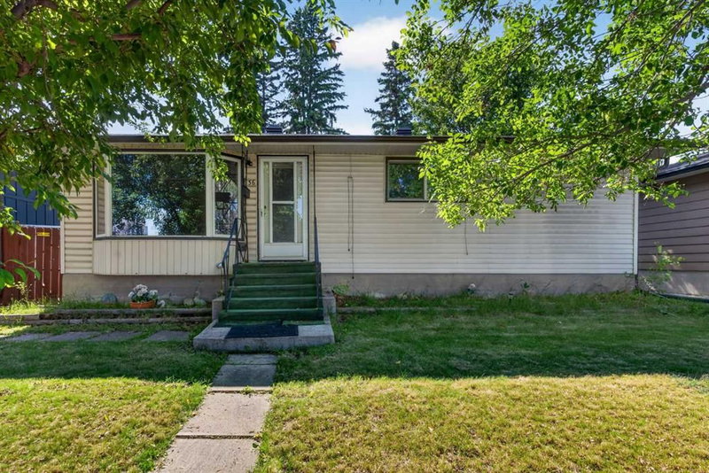 36 Hazelwood Crescent SW, Calgary, Alberta