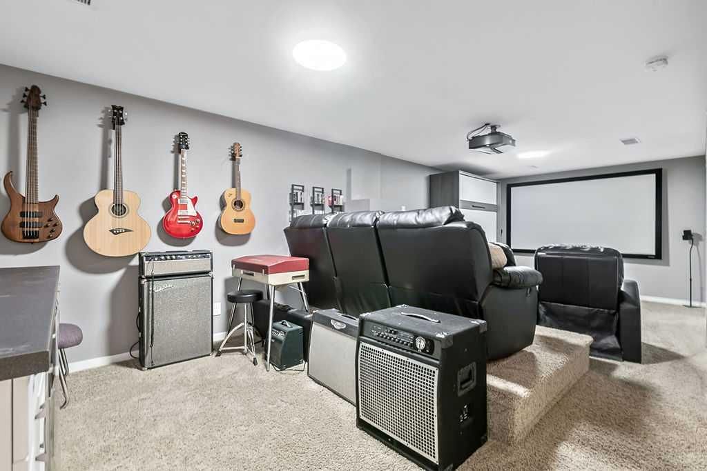 Listing Image 37