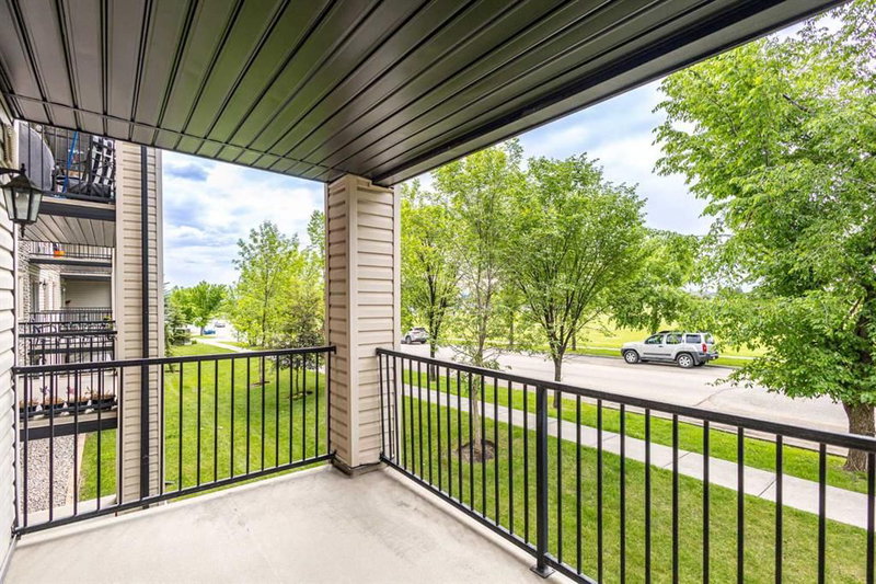 1223 - 8 Bridlecrest Drive SW