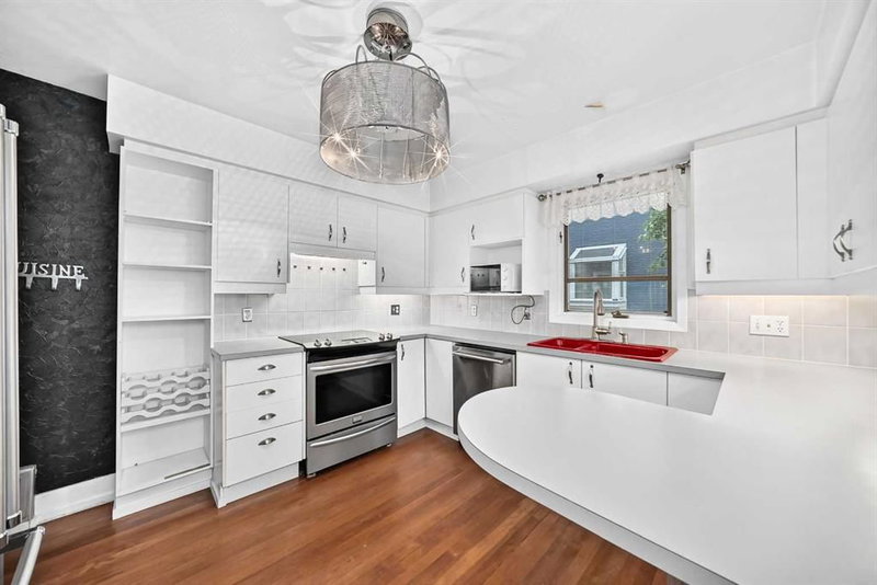 1623 6A Street NW, Rosedale — interior photo 5