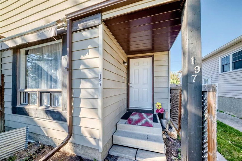 197 Cedardale Road SW
