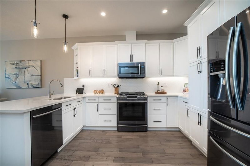1107 - 4403 67A Avenue