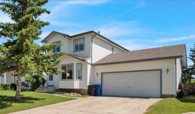 118 Meadowpark Drive
