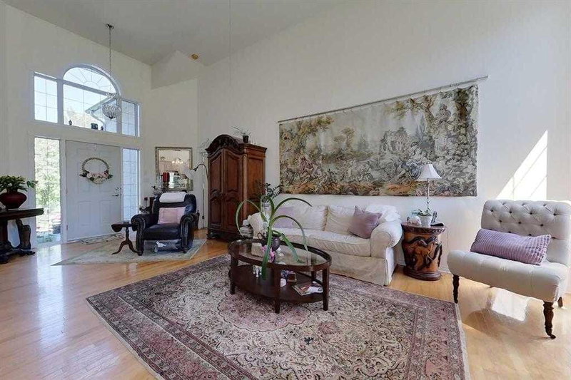 50 Lakeview Heights